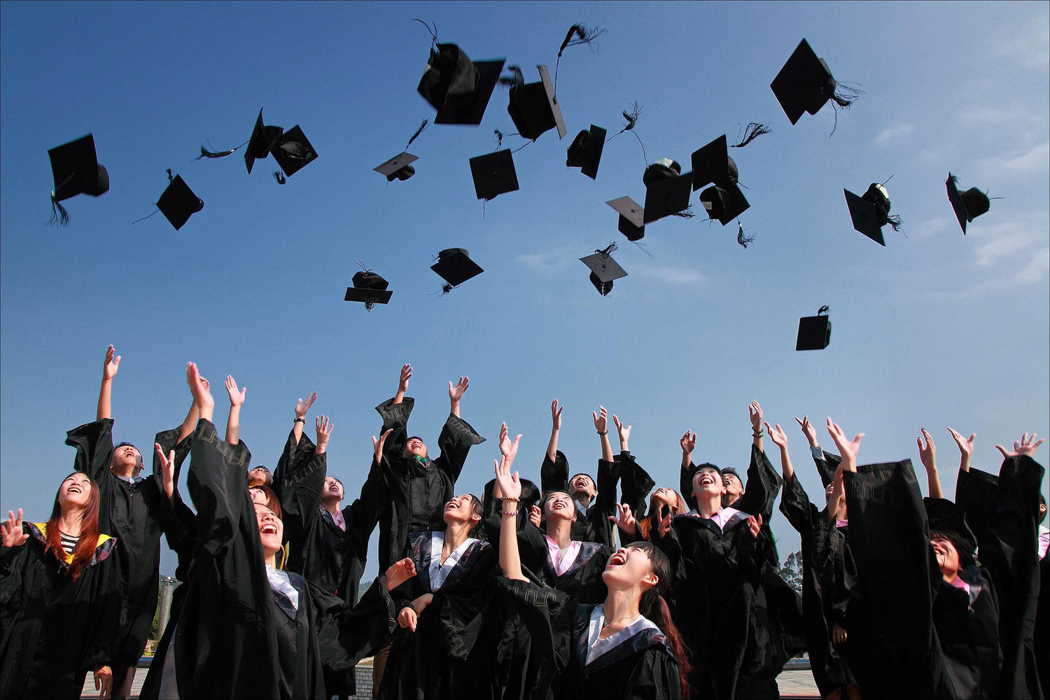 MAKE YOUR GRADUATION TRULY A CELEBRATION!