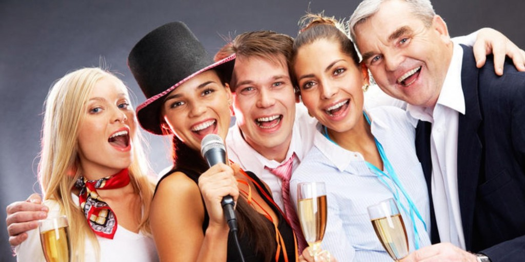 5 Fun Karaoke Games To Play